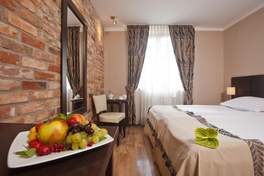 Hotel Bonum Old Town Gdansk Room photo